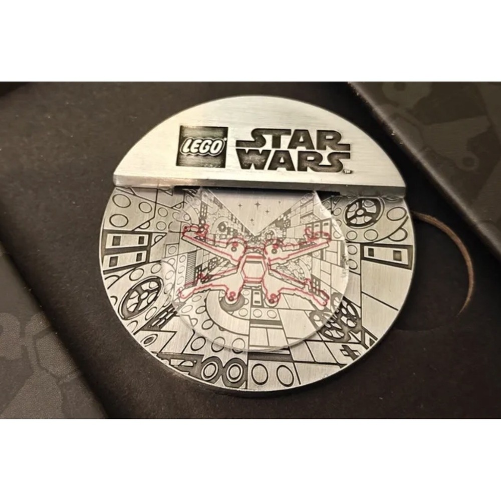 LEGO Star Wars VIP Metal Collectible Coin Death Star w/ Box Rare